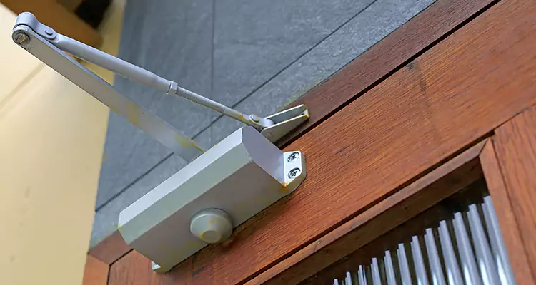 Automatic Door Opener Repair in Pinecrest, FL