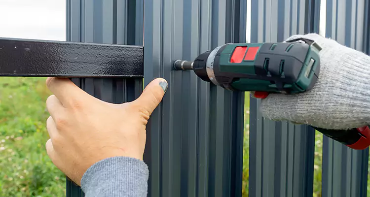 Metal Gate Repair in Pinecrest, FL