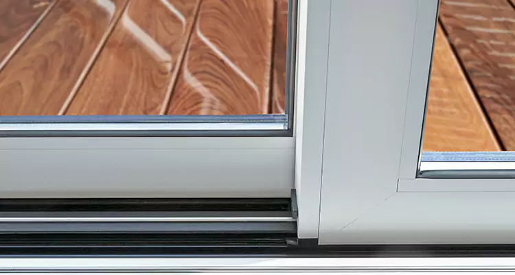 Patio Door Jammed Shut in Pinecrest, FL
