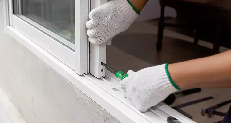 Automatic Sliding Glass Door Opener in Pinecrest, FL