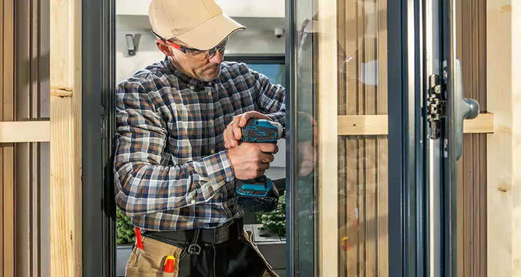 Top-Rated Patio Door Handle and Lock Repair Service for Homeowners in Pinecrest, FL