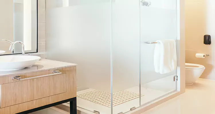 Expert Shower Door Fix and Repair in Pinecrest, FL